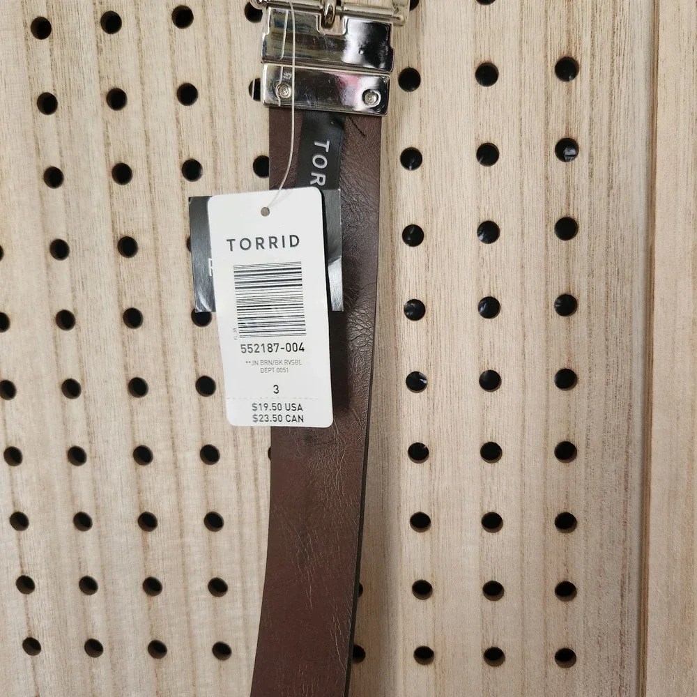 Torrid Black Brown Reversible Belt Women's size 3 Silver Buckle NWT